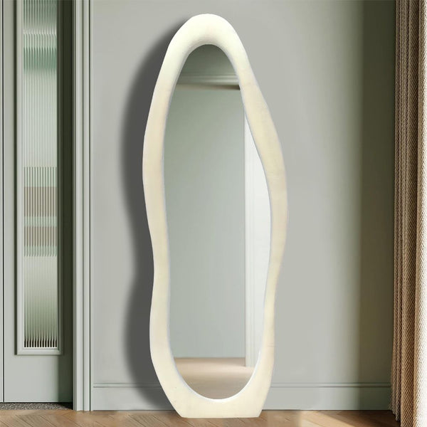 מראת גוף אסימטרית מסגרת קטיפה בצבע לבן דגם נוי