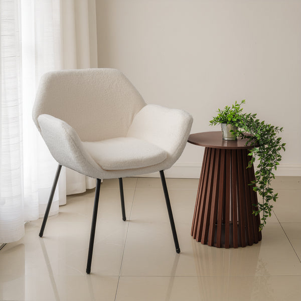 כורסאת בוקלה שמנת מהממת דגם נואל