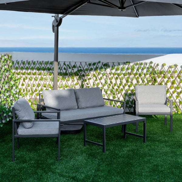 פינת ישיבה לגינה מאלומיניום אפורה בשילוב כריות אפור בהיר דגם איתמר